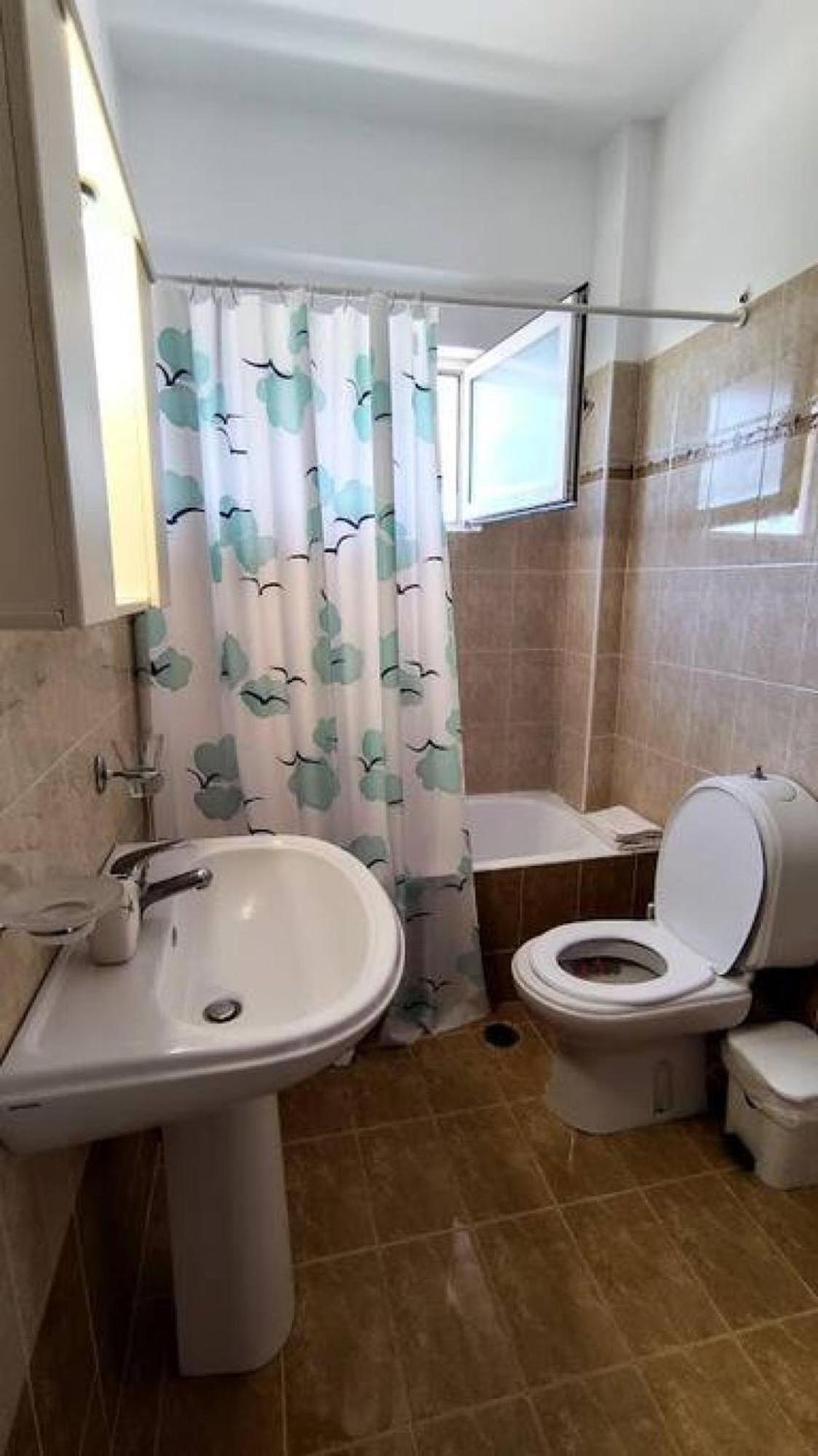 Angela'S Apartment With Beautiful Balcony View Agios Konstantinos  Exterior photo