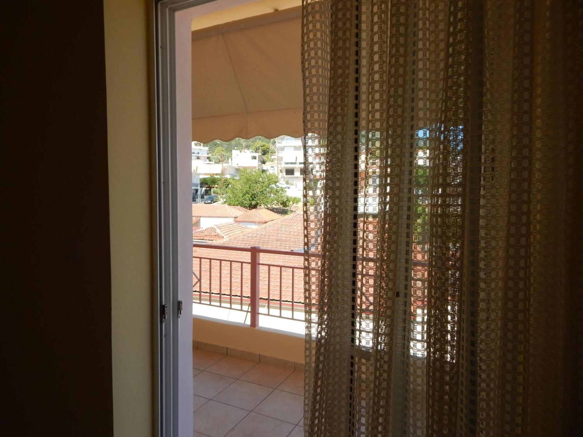 Angela'S Apartment With Beautiful Balcony View Agios Konstantinos  Exterior photo